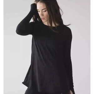 Lululemon‎ Making Moves Long Sleeve Top Size 8 Black Pleated Back Rulu